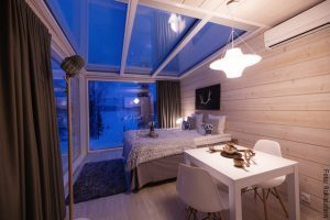 Iisakki-Glasvilla-innen