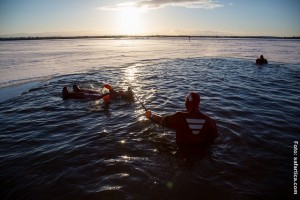 Eisschwimmen Finnland