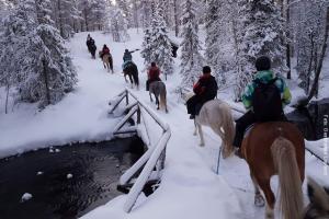 Lapland Huetten Wanderreiten