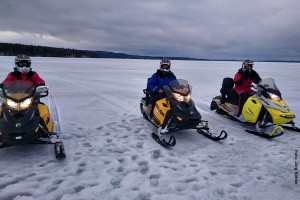 Finnland-Schneemobiltour