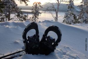 Schneeschuhwanderung-Finnland-Winterreise-Winter-und-Sami