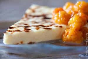 FinlandCheese+Cloudberries