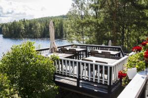 Sahanlahti_Restaurant_Sommer_Terasse