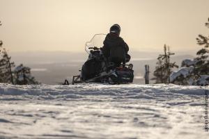 Schneemobil Safari Finnland