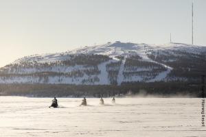Schneemobil Safari Finnland