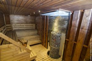 Feriendorf Harriniva - Sauna im Hotel