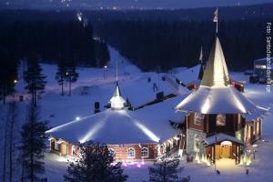Rovaniemi_Weihnachtsmann-Dorf
